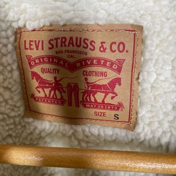 Levi’s Sherpa Women's Light Blue Fleece Collared Denim Jean Jacket Size Small S - Picture 4 of 9